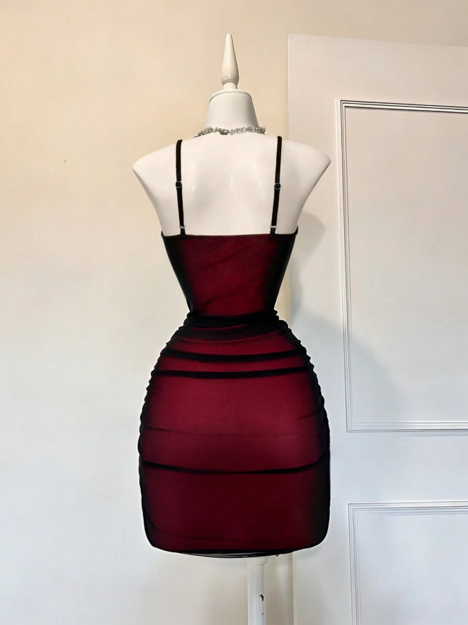 Sexy Spaghetti Strap Ruched Decor Waist Splicing Mesh Contrast Color Bodycon Dress Red
